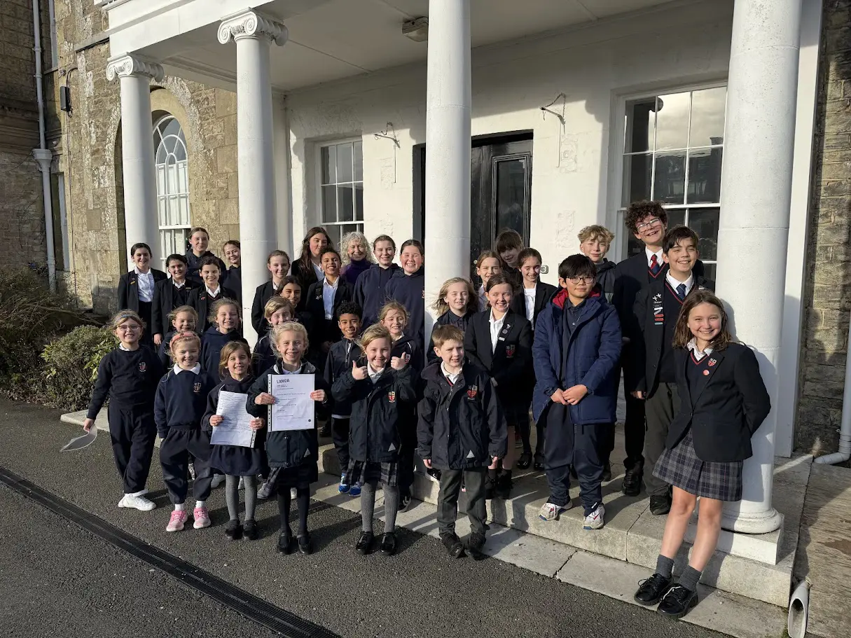  OptimizedImage,,,Optimized